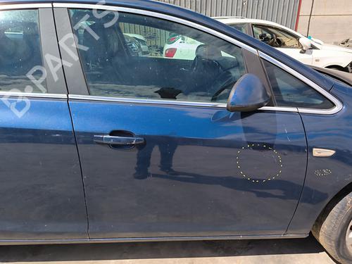 Used Right front door Right front door OPEL ASTRA J (P10) 1.7 CDTI (68) (110 hp) 35724043 35724043