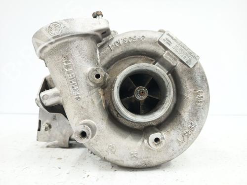 Turbo/Compresor BMW 5 (E60) 530 d (218 hp) 31352976