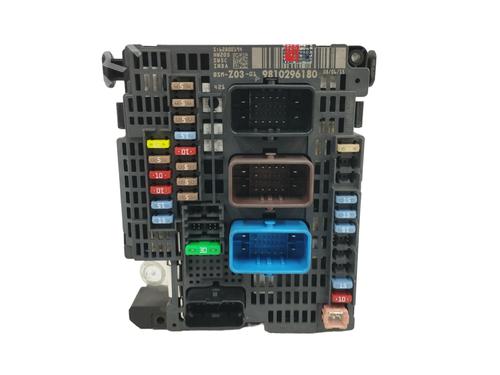 fuse-box-citroen-c4-picasso-ii-16-bluehdi-120-9810296180-2013-13817770 main image