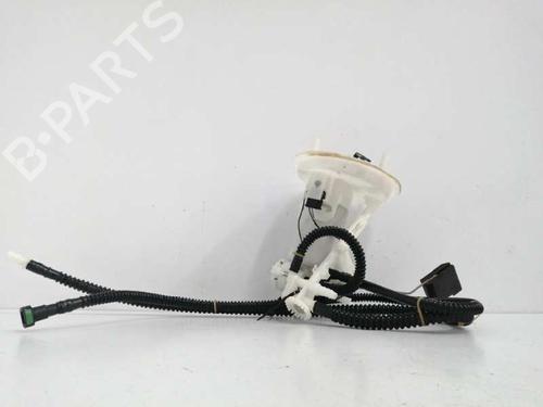 Used Fuel pump MERCEDES-BENZ C-CLASS (W204) C 200 Kompressor (204.041) (184 hp) 8903134