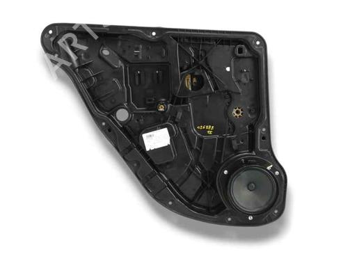 BP23576619C24 main image