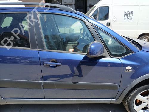 Used Right front door Right front door SUZUKI SX4 (EY, GY) [2006-2026] 35953712 35953712