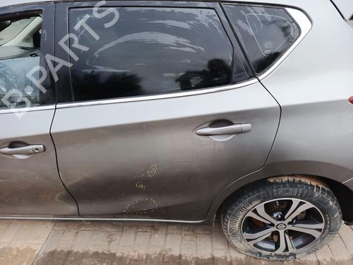 Used Left rear door NISSAN PULSAR Hatchback (C13) 1.5 dCi (110 hp) 31925632