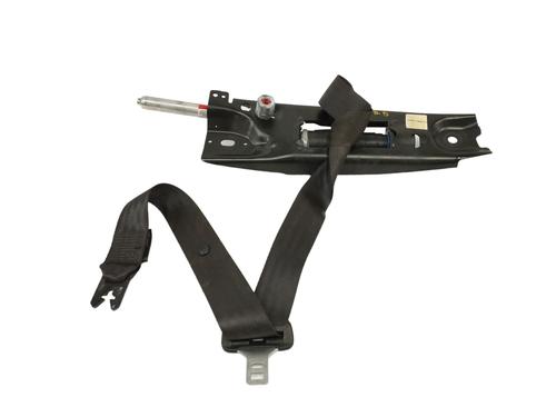 Used Front right seatbelt VOLVO V70 III (135) D5 (185 hp) 17759002