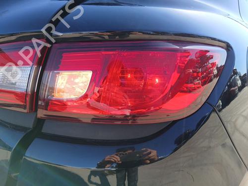 right-taillight-renault-clio-iv-bh_-2012-2013-2014-2015-2016-2017-2018-2019-2020-2021-36529690 main image