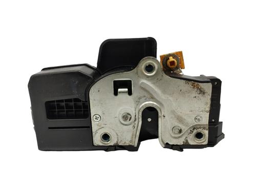 Used Front right lock CHEVROLET CAPTIVA (C100, C140) [2006-2025]  18132639