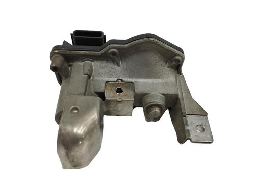 Used Throttle body MERCEDES-BENZ A-CLASS (W176) [2012-2018]  16402615