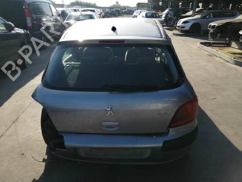 Valve cover PEUGEOT 307 (3A/C) 1.6 HDi 110 | BP14150071M124