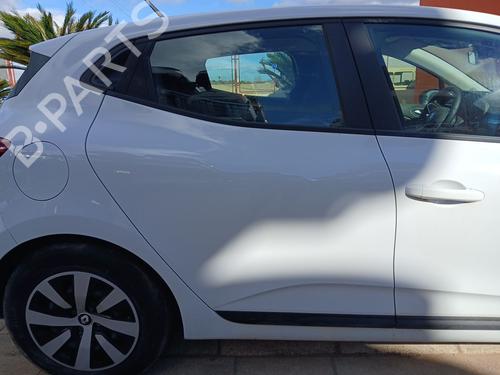 Dør højre bagtil RENAULT CLIO V (B7_) 1.5 Blue dCi 100 (B7AD) (101 hp) 32844387