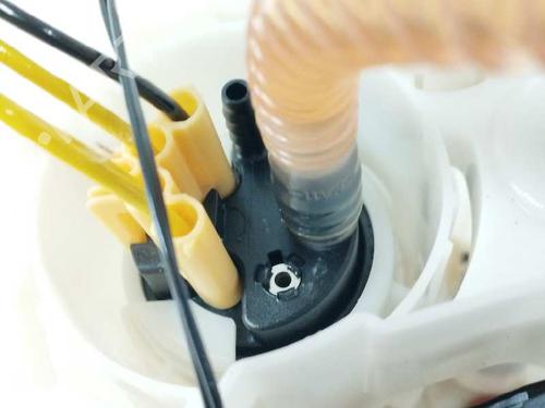 Fuel pump BMW 3 Gran Turismo (F34) 318 d | BP9958018M76 
