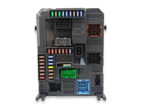 Used Fuse box PEUGEOT 2008 I (CU_) 1.6 HDi (114 hp) 18657242