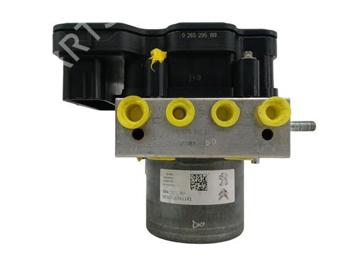 Used ABS pump CITROËN C4 Grand Picasso II (DA_, DE_) 1.2 THP 130 (130 hp) 17624570