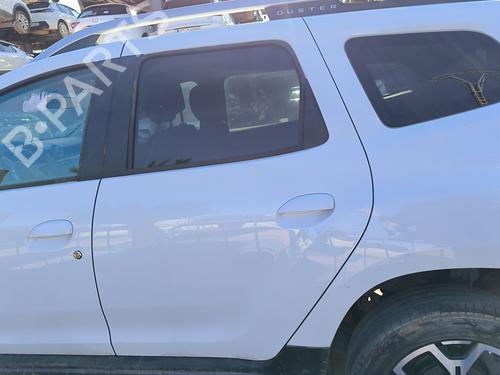 Porte arrière gauche DACIA DUSTER (HM_) 1.3 TCe 150 (HMM3) (150 hp) 31971673