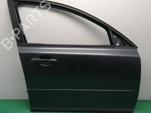 Used Right front door VOLVO V50 (545) 2.0 D (136 hp) 12427273