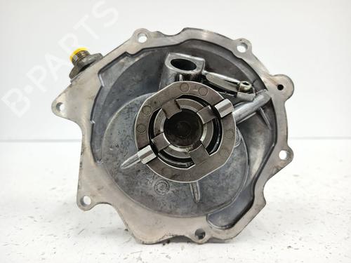 Used Vacuum pump Vacuum pump MERCEDES-BENZ E-CLASS (W210) E 300 Turbo-D (210.025) (177 hp) 35723961 35723961