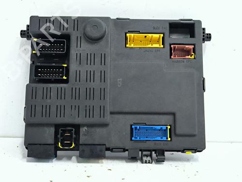 Used Fuse box Fuse box HYUNDAI i30 (FD) 1.4 (105 hp) 39648525 39648525