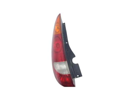 Used Left taillight NISSAN ALMERA TINO (V10) 2.2 dCi (115 hp) 28019652