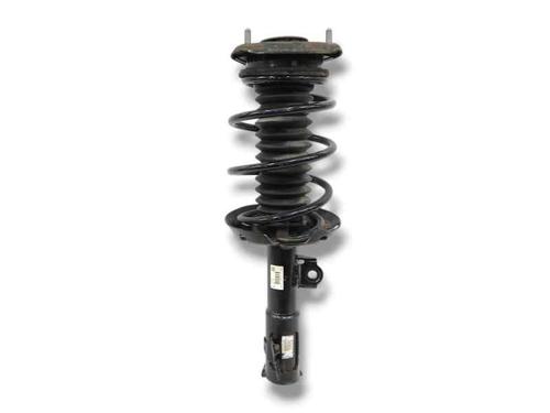 Used Left front shock absorber TOYOTA PRIUS (_W5_) 1.8 Hybrid (ZVW50, ZVW50_, ZVW51_, ZVW50R, ZVW51) (122 hp) 23960280