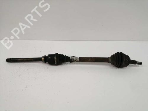 Used Right front driveshaft Right front driveshaft CITROËN C4 Picasso II 1.6 BlueHDi 120 (120 hp) 8263209 8263209