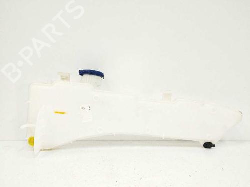 Used Windscreen washer tank CITROËN C4 III (BA_, BB_, BC_) BLUEHDI 110 (BBYHSA) (110 hp) 12441935