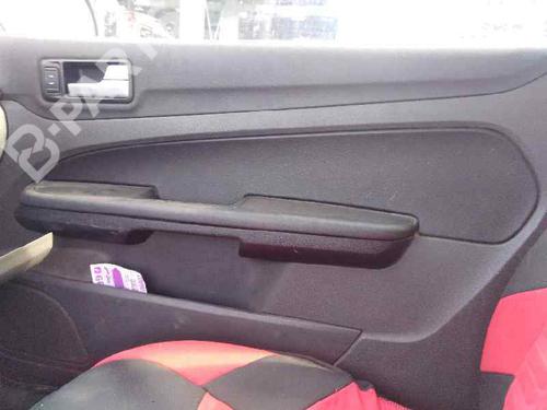 Fuse box FORD FOCUS II (DA_, HCP, DP) 1.6 | BP3428688E1 