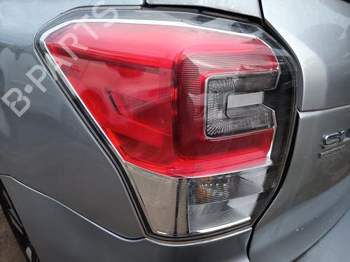 Feu arrière gauche SUBARU FORESTER (SJ_) 2.0 D AWD (SJD) (147 hp) 31882518