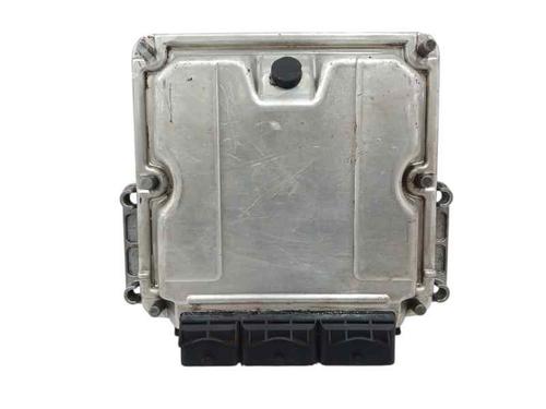 Used Engine control unit (ECU) OPEL VIVARO A Bus (X83) 2.5 DTI (F7, J7, A07) (135 hp) 26601640