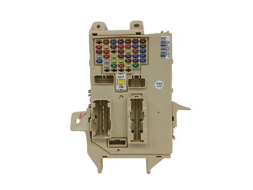 Used Fuse box KIA CARENS IV 1.7 CRDi (116 hp) 17334180