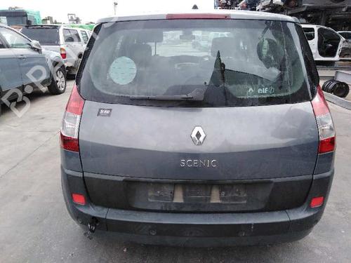 Fuse box RENAULT SCÉNIC II (JM0/1_) 1.5 dCi (JM0F) | BP7113394E1 