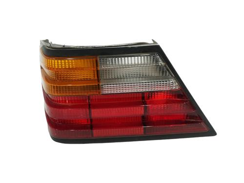 Used Left taillight MERCEDES-BENZ 124 Saloon (W124) [1984-1993]  17759040