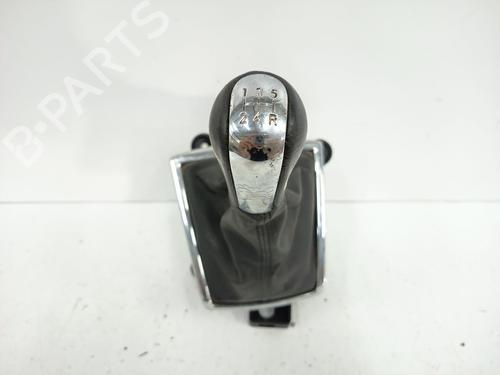 Used Gear lever Gear lever TOYOTA COROLLA Verso (ZER_, ZZE12_, R1_) 2.0 D-4D (CUR10_, CUR10R) (116 hp) 36376354 36376354