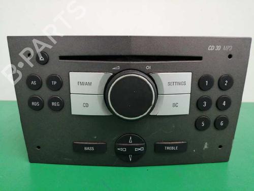 Used Radio Radio 4638391 4638391