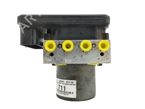 Used ABS pump HYUNDAI TUCSON (JM) [2004-2019]  13013422