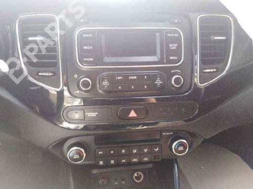 Left front seat KIA CARENS IV 1.7 CRDi | BP6092466C15  - Image 24