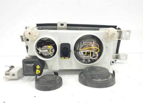 Left headlight SKODA OCTAVIA I (1U2) 1.8 T | BP11967627C28