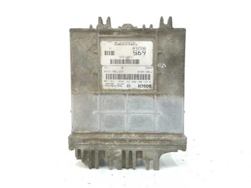 Used Engine control unit (ECU) Engine control unit (ECU) 10060705 10060705