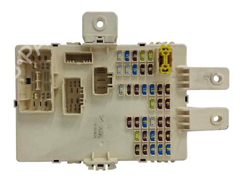 Used Fuse box KIA SPORTAGE III (SL) 1.7 CRDi (116 hp) 27258822