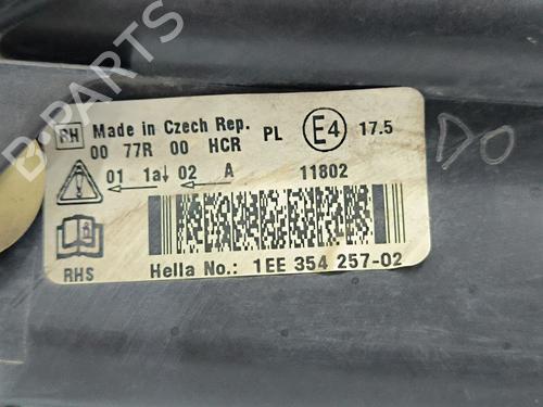 Right headlight FORD FOCUS II (DA_, HCP, DP) 1.6 TDCi | BP32403654C29