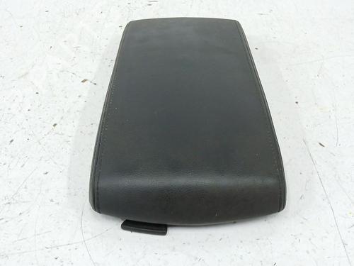 Bracciolo centrale Bracciolo centrale CITROËN C5 III (RD_) 2.0 HDi 140 (RDRHF8, RDRHFA, RDRHA8, RDRHAJ) (140 hp) 34440220 34440220
