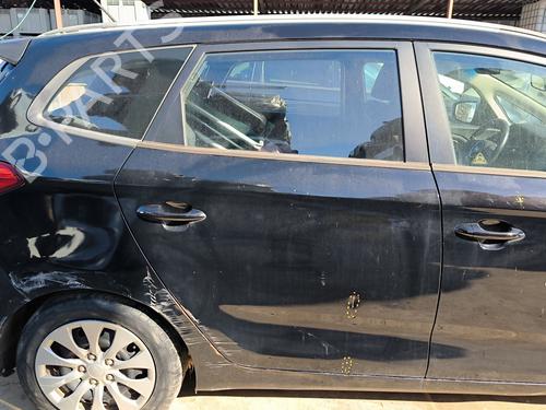 right-rear-door-kia-carens-iv-2013-32867836 main image