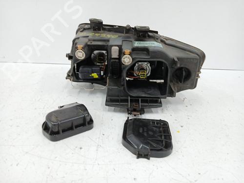 Right headlight AUDI A4 B7 (8EC) 2.0 | BP34704372C29 - Image 3