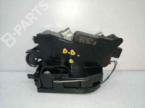 Used Front right lock MERCEDES-BENZ VITO / MIXTO Van (W639) 110 CDI (639.601, 639.603, 639.605) (95 hp) 7966853