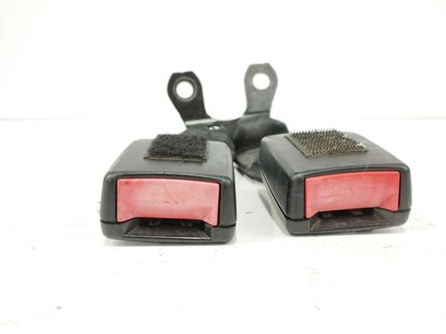 Used Rear center seatbelt MAZDA 2 (DY) 1.4 CD (68 hp) 11717564
