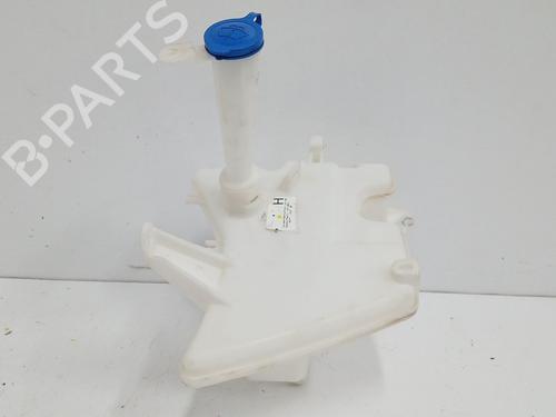 Used Windscreen washer tank TOYOTA AURIS (_E18_) 1.2 (NRE185_, NRE185R) (116 hp) 29555799