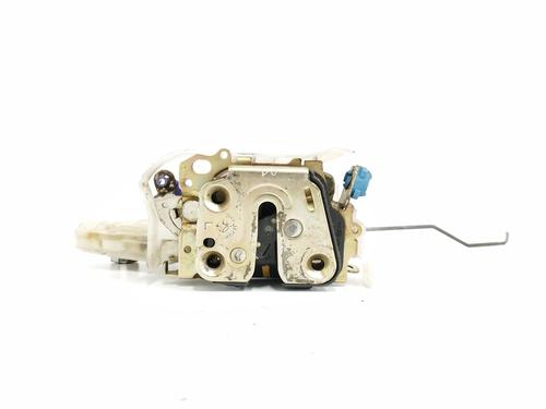 Used Front left lock NISSAN X-TRAIL I (T30) [2001-2013]  11736730