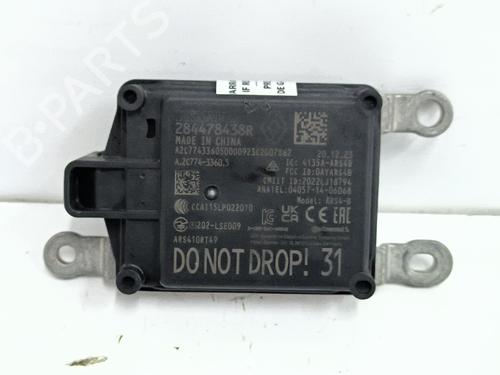Used Electronic module RENAULT ARKANA I (LCM_, LDN_) 1.3 TCe 140 (LDN0) (140 hp) 32867844