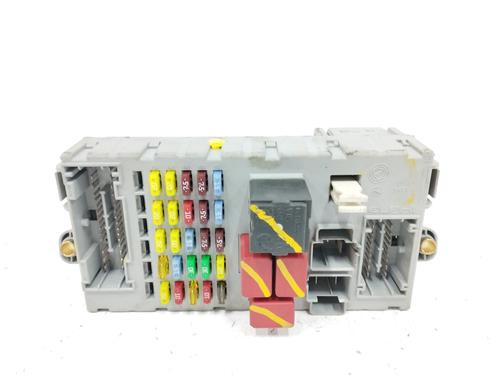 Used Fuse box FIAT CROMA (194_) 1.9 D Multijet (194AXC1B, 194AXC12) (150 hp) 11054604
