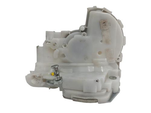 Rear left lock SUZUKI VITARA (LY) 1.6 DDiS (APK 416D) | BP18338440C100 