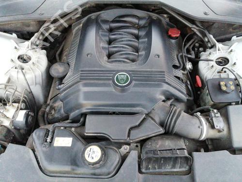 Fuse box JAGUAR XJ (X350, X358) R 4.2 | BP16426991E1 