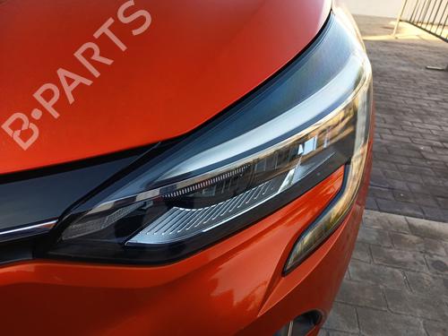 Optica esquerda RENAULT CLIO V (B7_) 1.3 TCe 130 (B7MF) (131 hp) 31754348